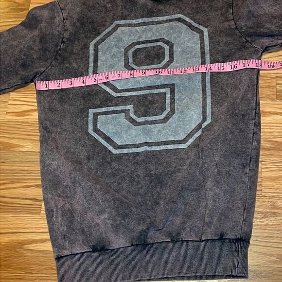 New Look Varsity Number Pullover, Retro, Small - Picture 7 of 9